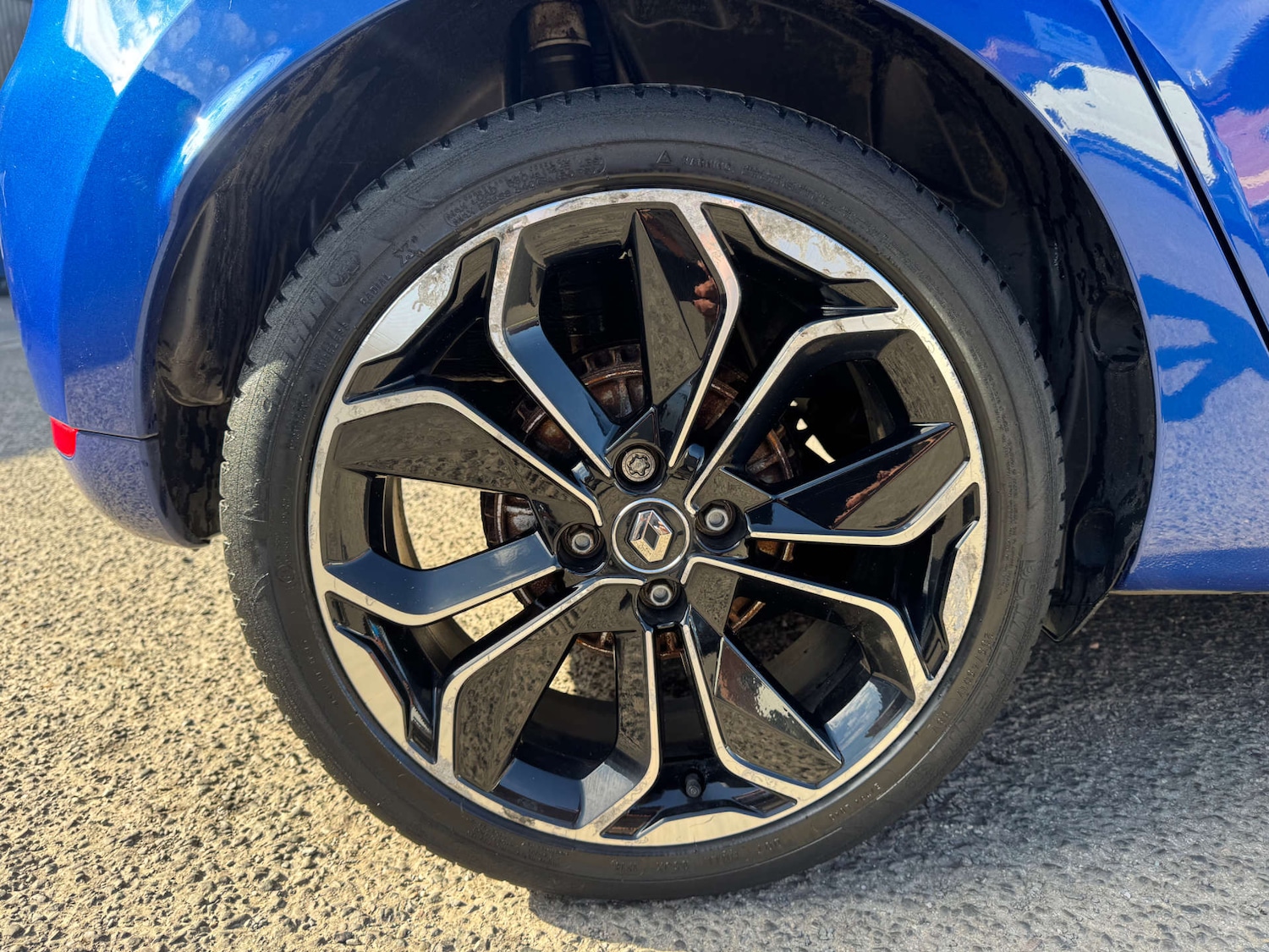 Used Renault Clio 2018 for sale - 76041526: Photo 9