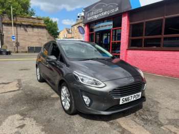 2017 - 1.0 EcoBoost Titanium 5dr