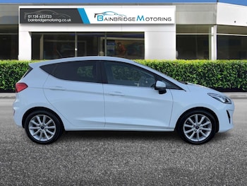 Used Ford Fiesta 2017 for sale - 76897259: Photo