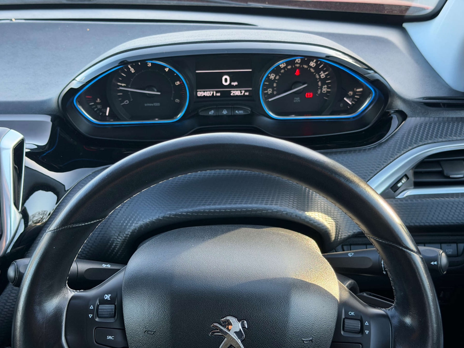 Used Peugeot 2008 2015 for sale - 78063293: Photo 31