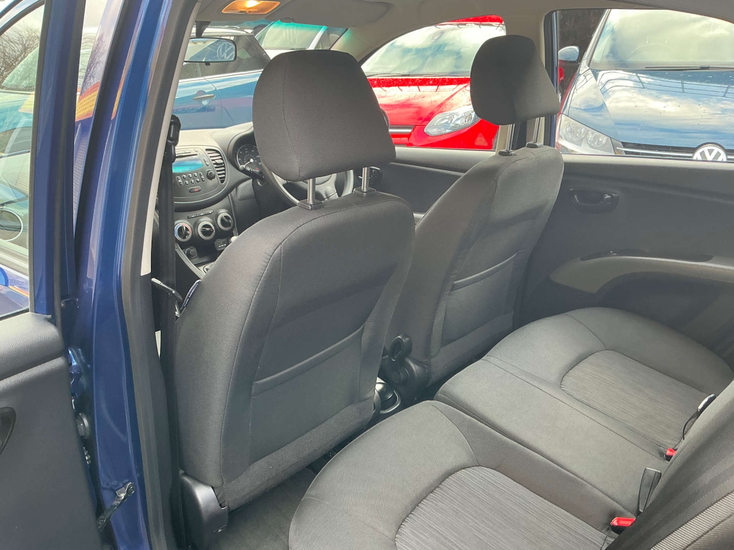 Used Hyundai i10 2012 for sale - 76606067: Photo 30