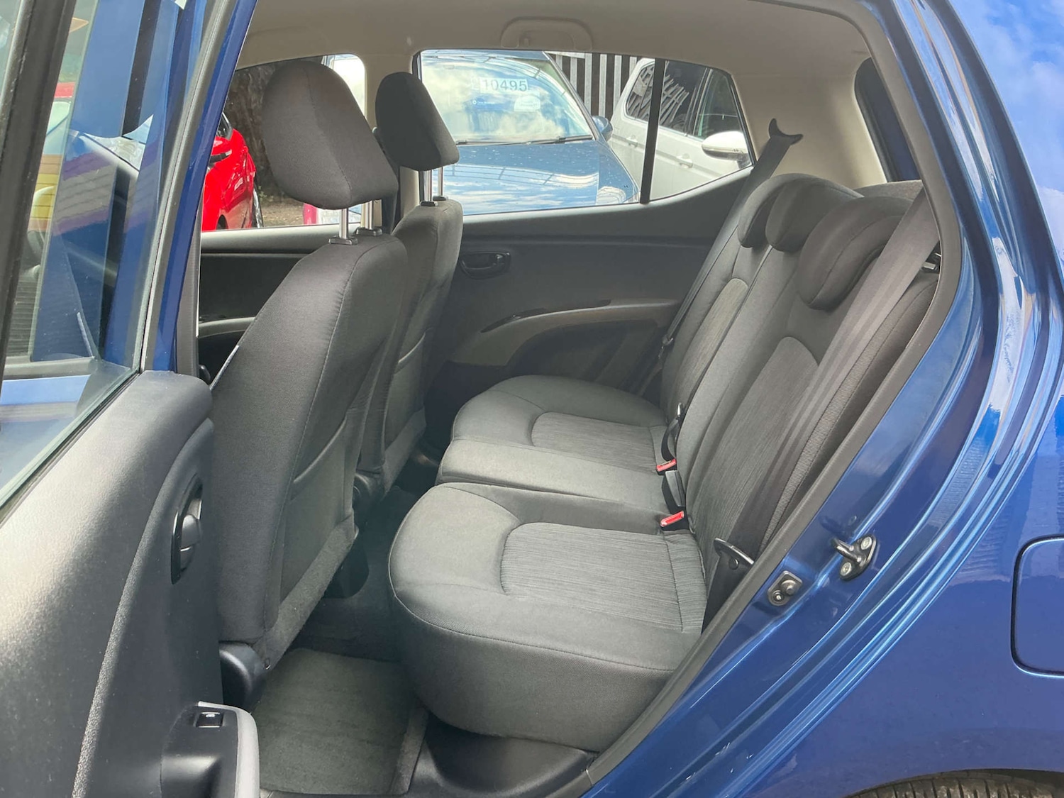 Used Hyundai i10 2012 for sale - 76606067: Photo 31