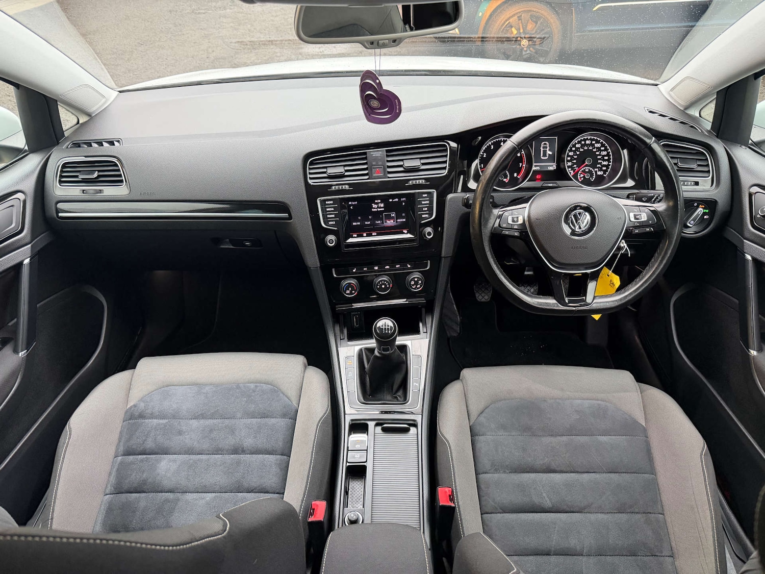 Used Volkswagen Golf 2014 for sale - 76698030: Photo 27