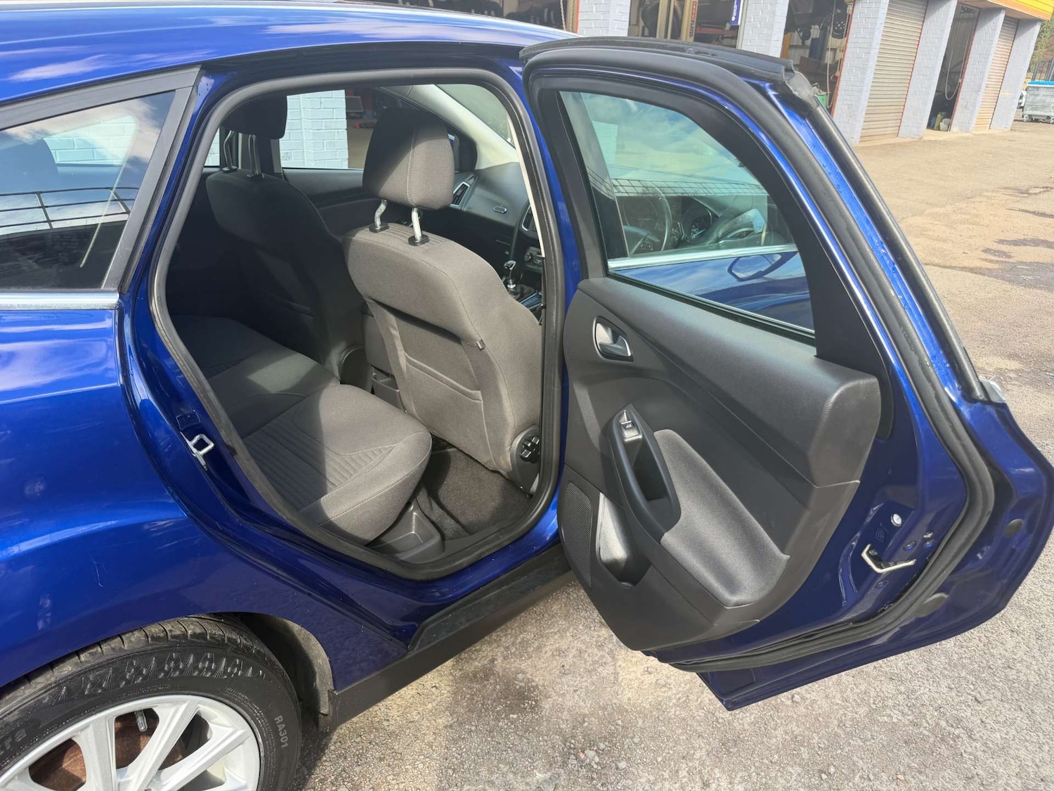 Used Ford Focus 2016 for sale - 78219719: Photo 16