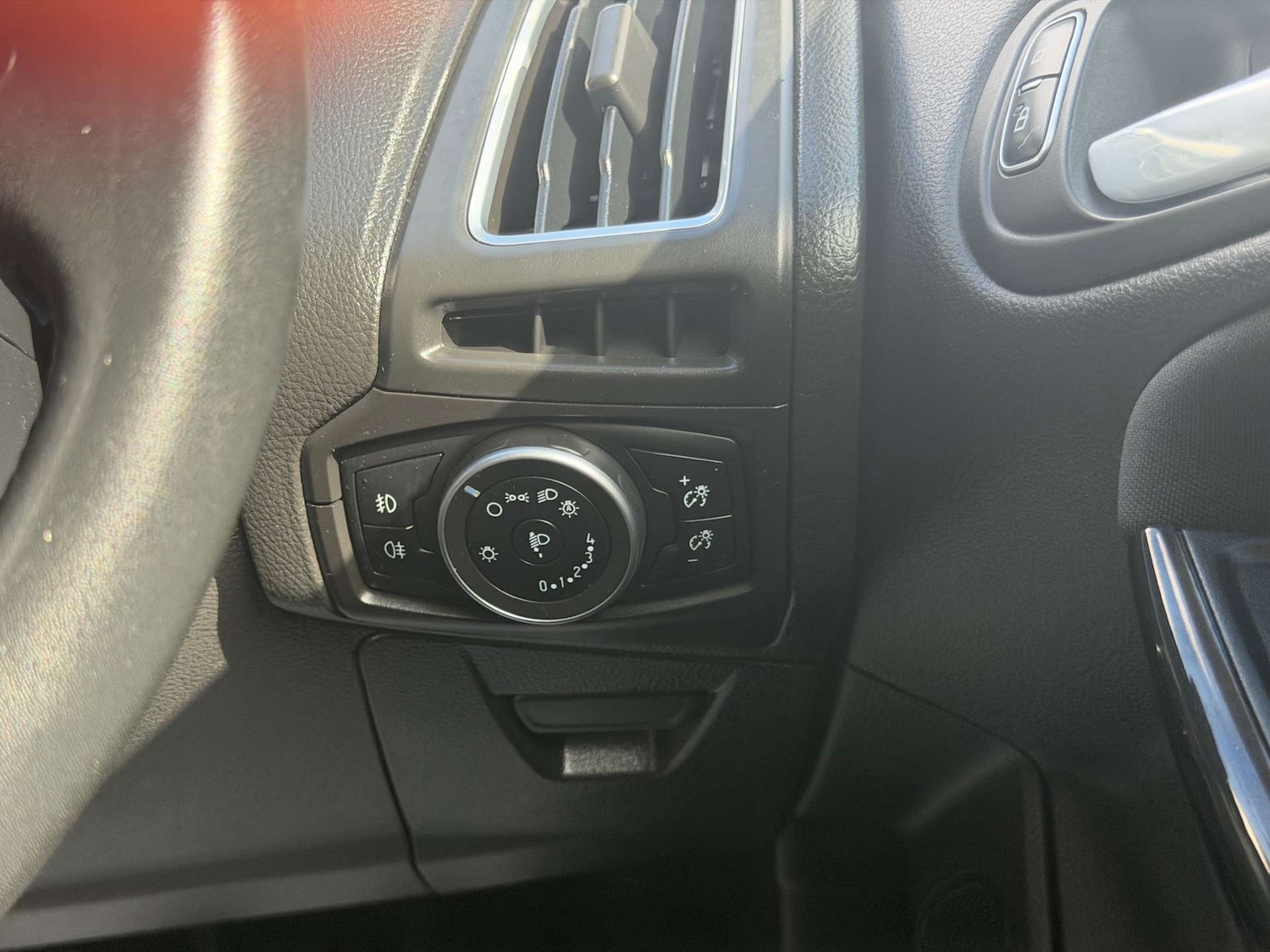 Used Ford Focus 2016 for sale - 78219719: Photo 34