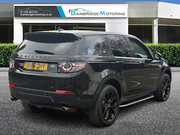 Used Land Rover Discovery Sport 2016 for sale - 78055122: Photo