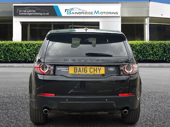 Used Land Rover Discovery Sport 2016 for sale - 78055122: Photo
