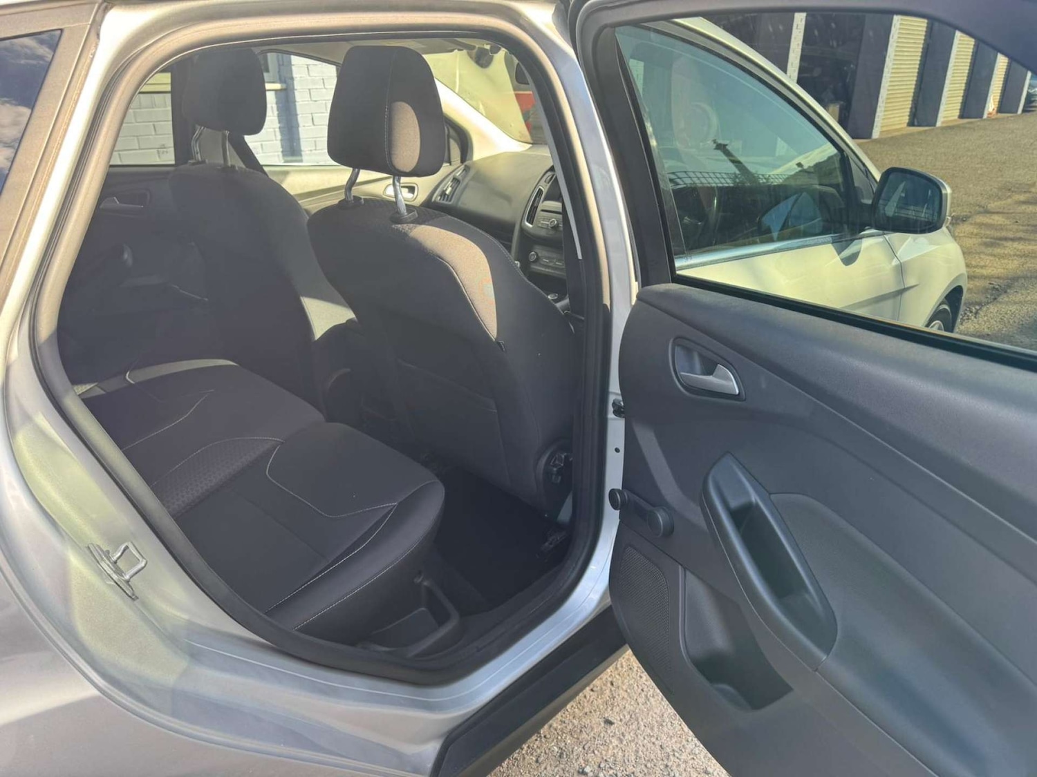 Used Ford Focus 2016 for sale - 76520328: Photo 15