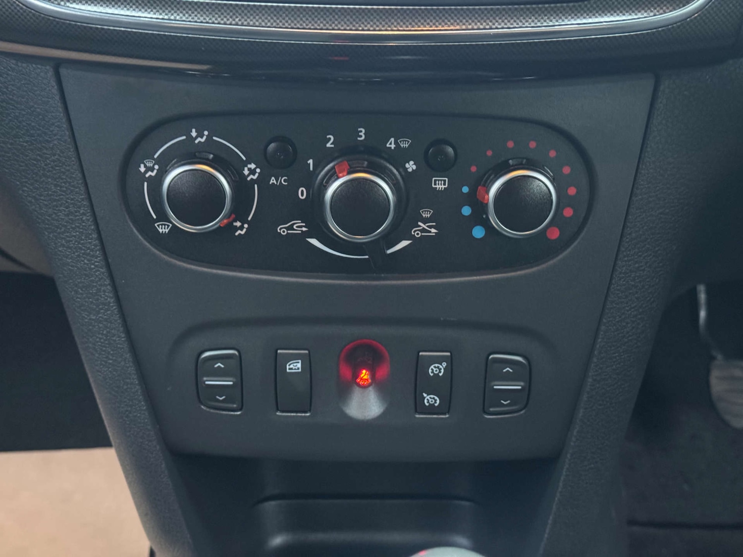 Used Dacia Sandero 2019 for sale - 76419926: Photo 21