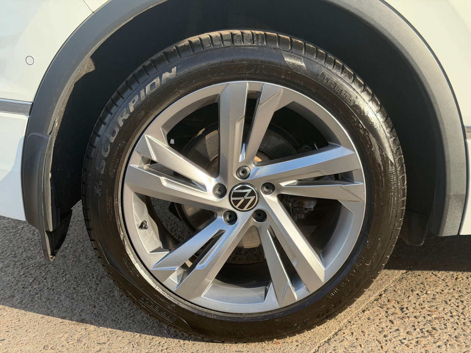 Used Volkswagen Tiguan 2023 for sale - 77981655: Photo 11