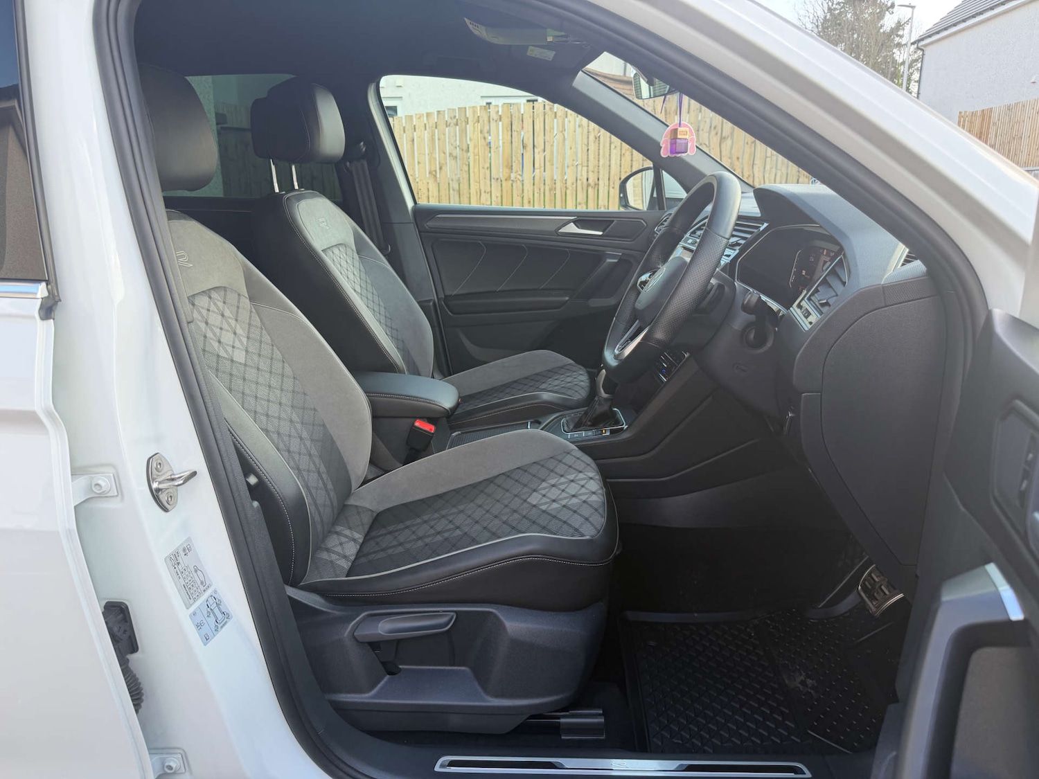 Used Volkswagen Tiguan 2023 for sale - 77981655: Photo 15