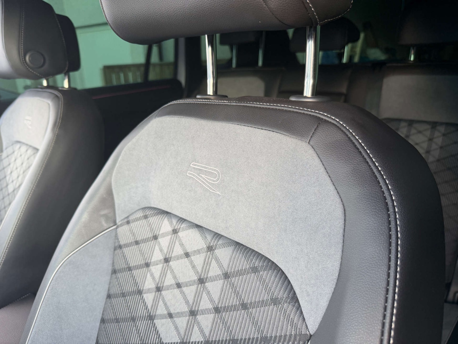 Used Volkswagen Tiguan 2023 for sale - 77981655: Photo 32