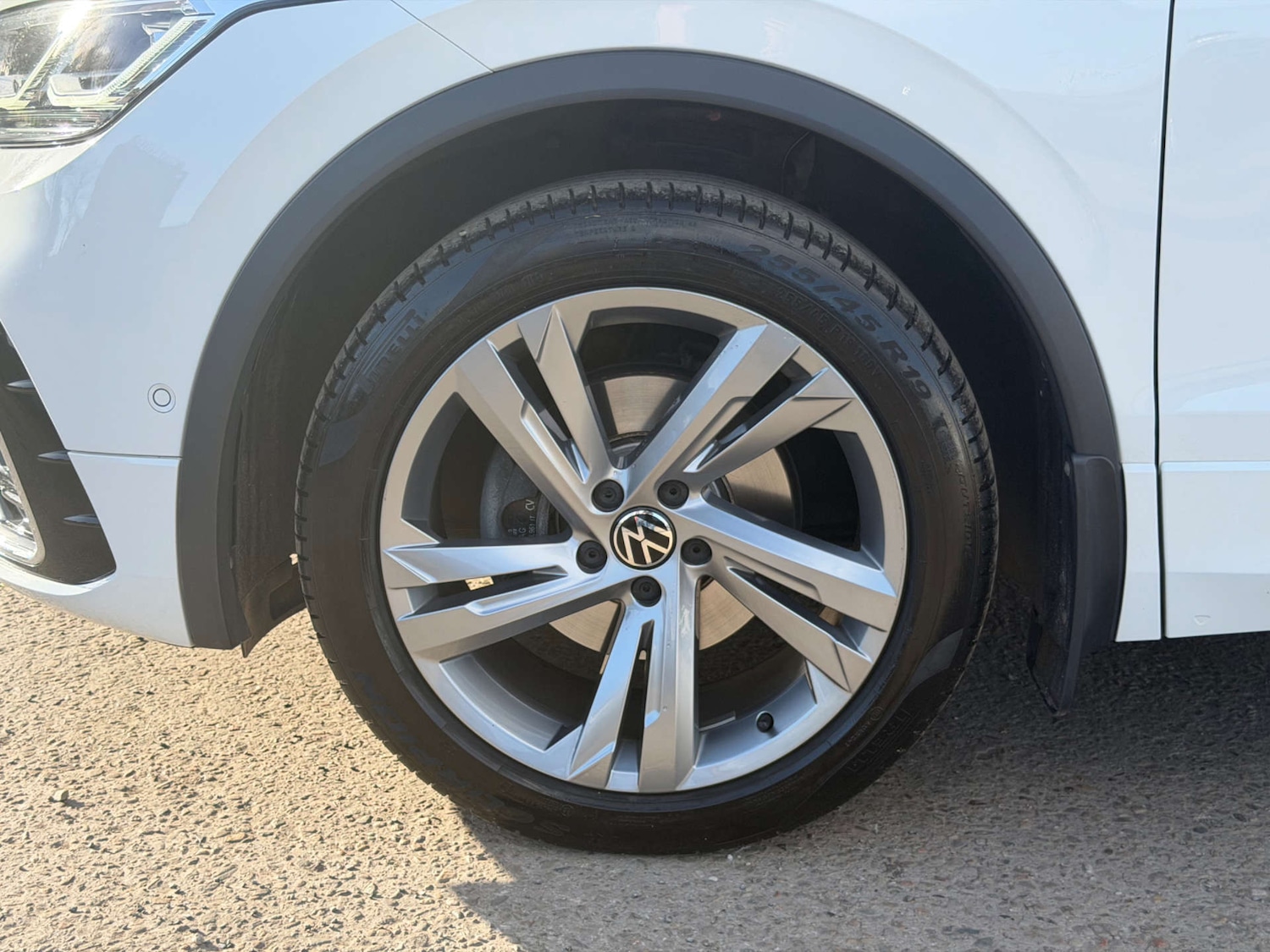 Used Volkswagen Tiguan 2023 for sale - 77981655: Photo 9