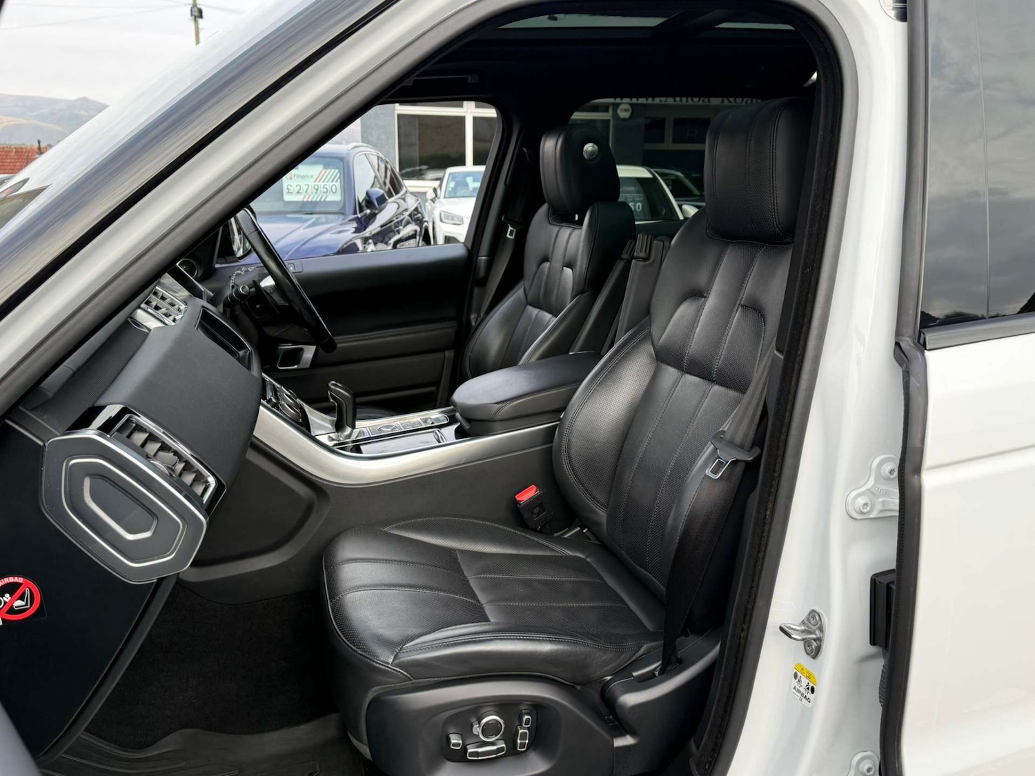 Used Land Rover Range Rover Sport 2017 for sale - 76897278: Photo 16