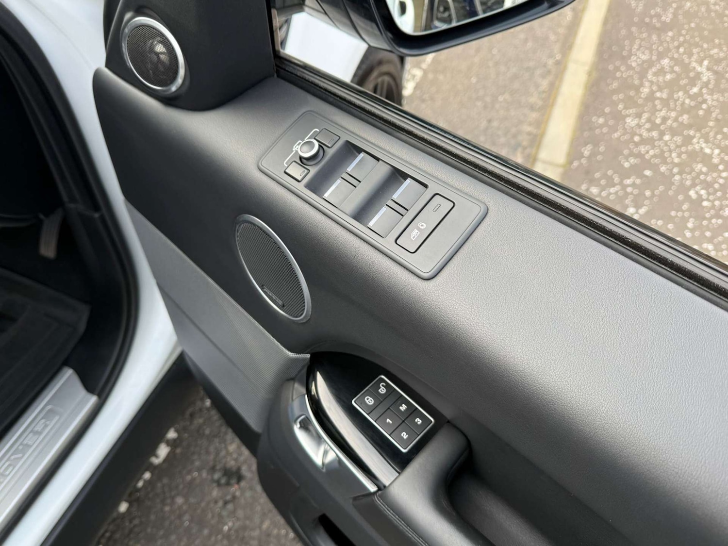 Used Land Rover Range Rover Sport 2017 for sale - 76897278: Photo 35