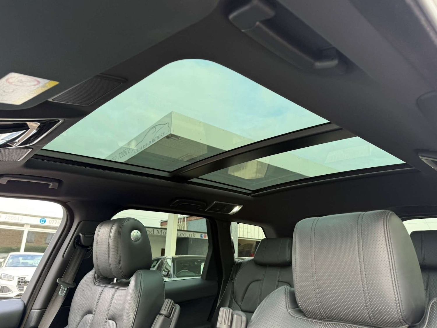 Used Land Rover Range Rover Sport 2017 for sale - 76897278: Photo 44