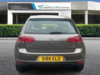 Used Volkswagen Golf 2014 for sale - 76041540: Photo