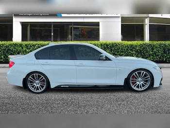 Used BMW 3 Series 2015 for sale - 76393388: Photo