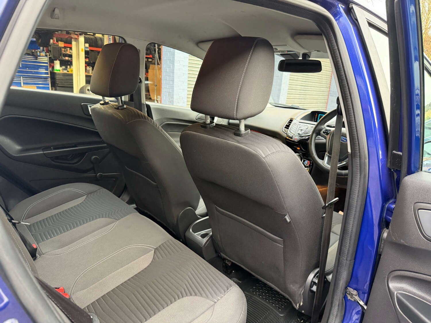 Used Ford Fiesta 2015 for sale - 76693586: Photo 17