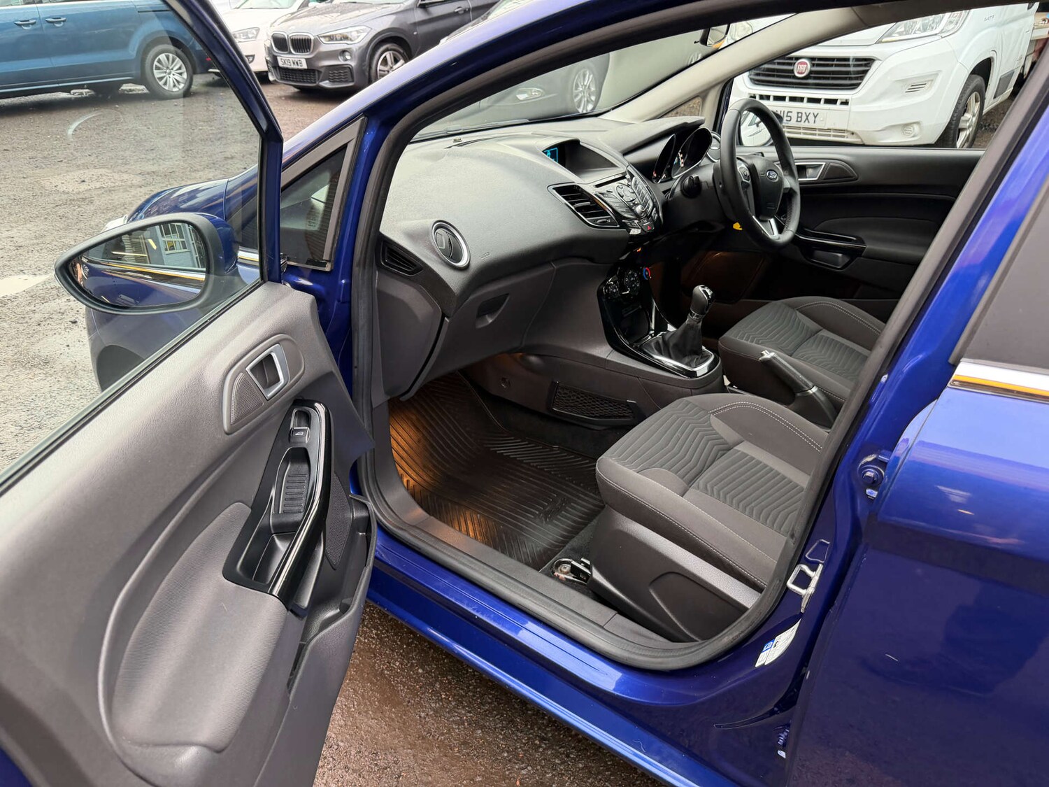 Used Ford Fiesta 2015 for sale - 76693586: Photo 24