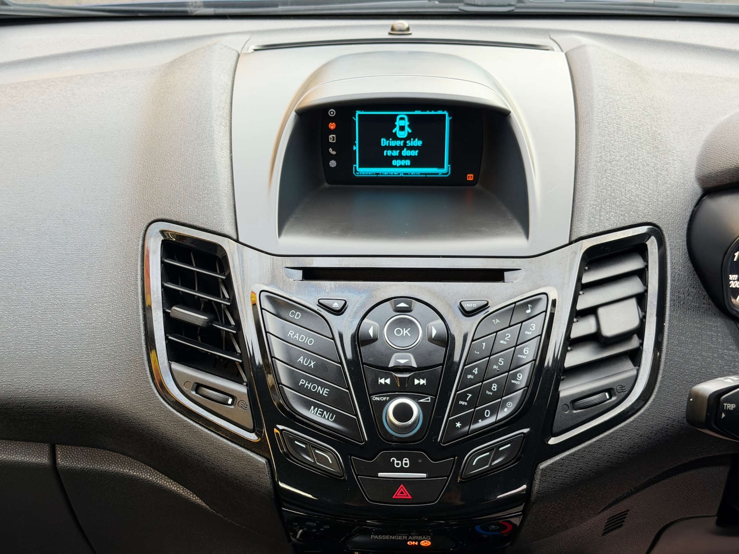 Used Ford Fiesta 2015 for sale - 76693586: Photo 30