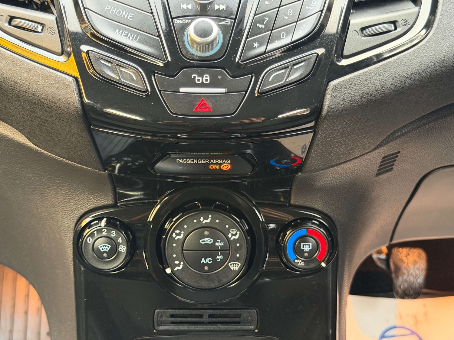 Used Ford Fiesta 2015 for sale - 76693586: Photo 31