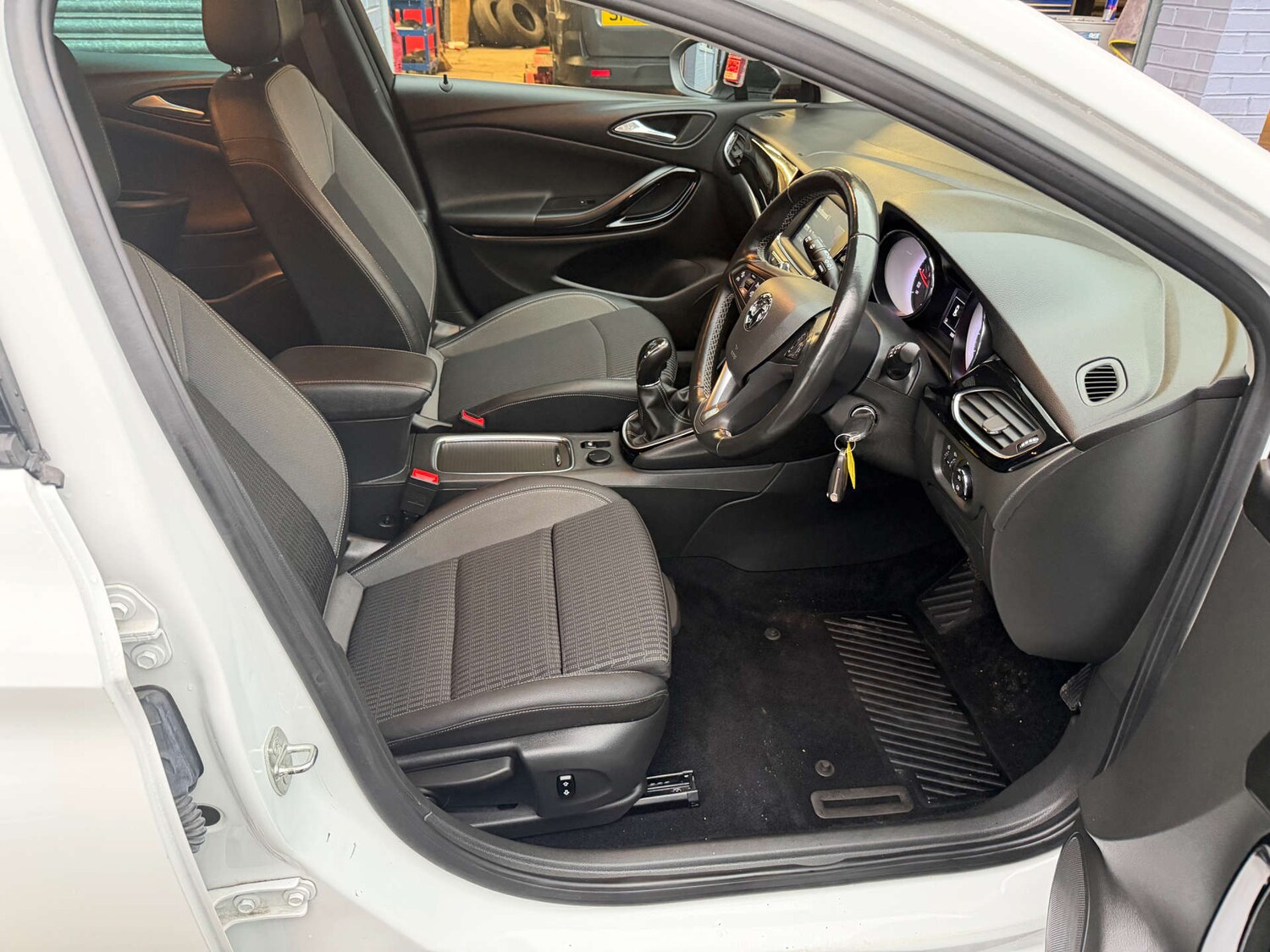 Used Vauxhall Astra 2021 for sale - 76563168: Photo 15