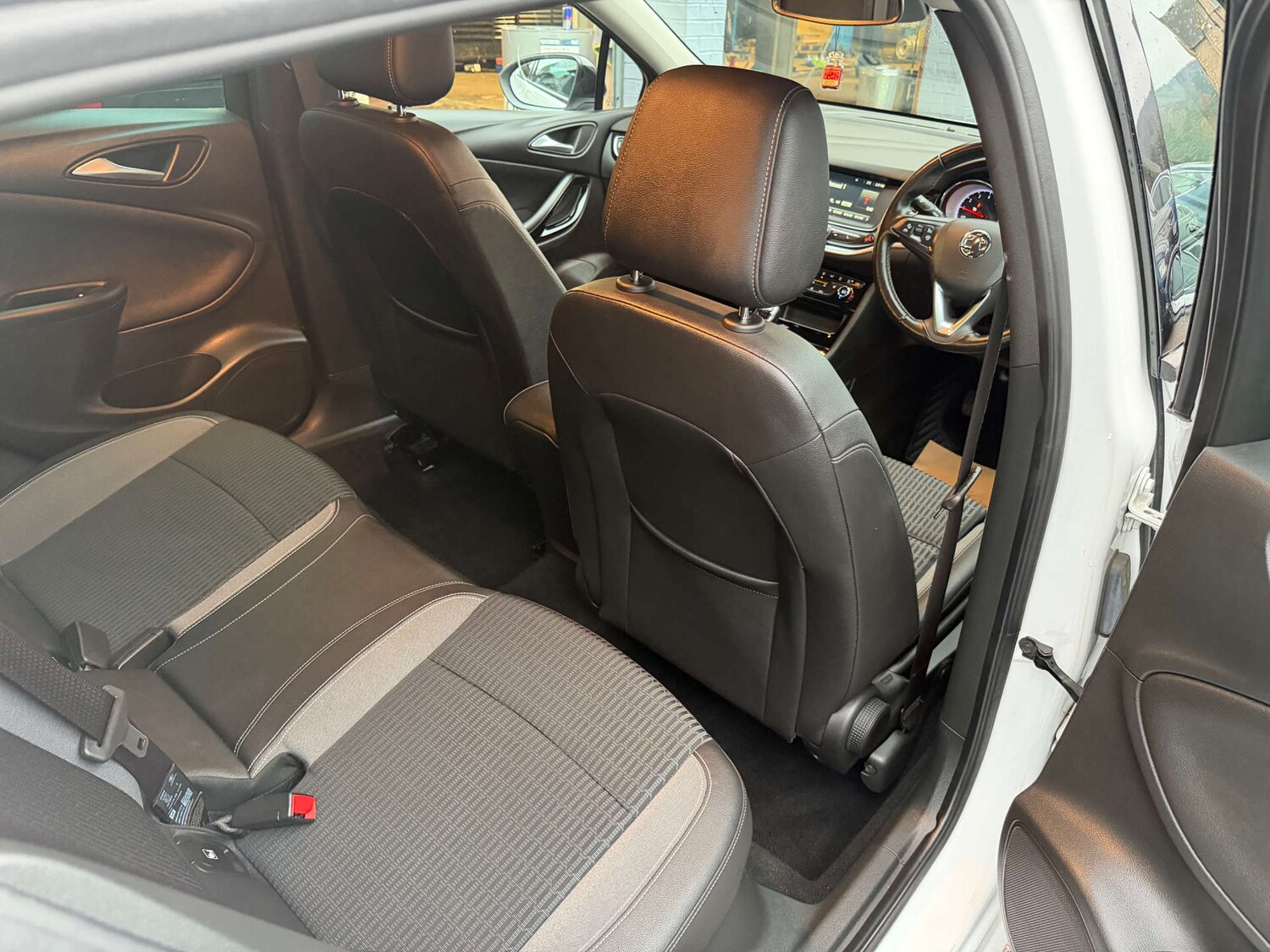 Used Vauxhall Astra 2021 for sale - 76563168: Photo 17