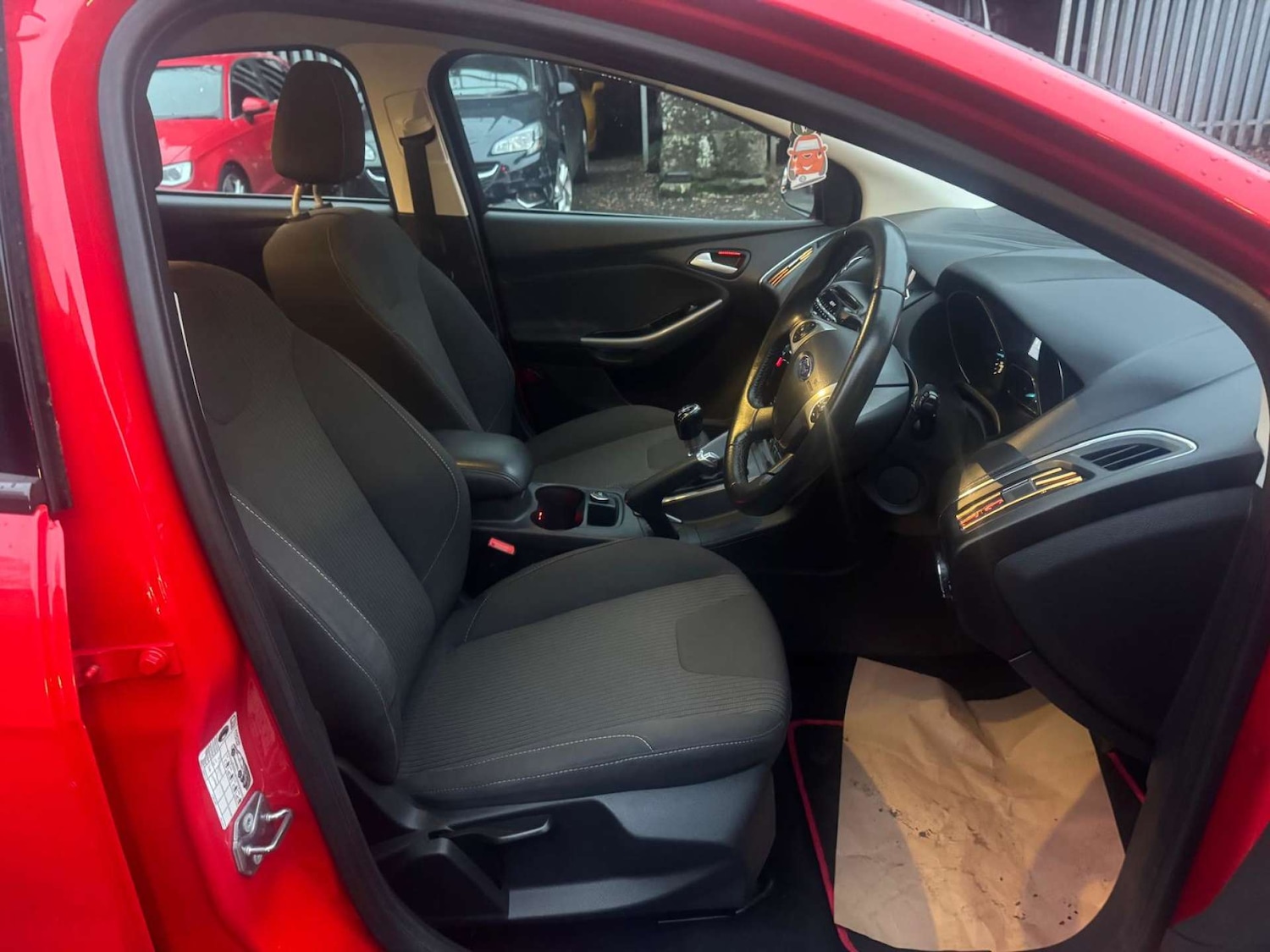 Used Ford Focus 2014 for sale - 76649507: Photo 14