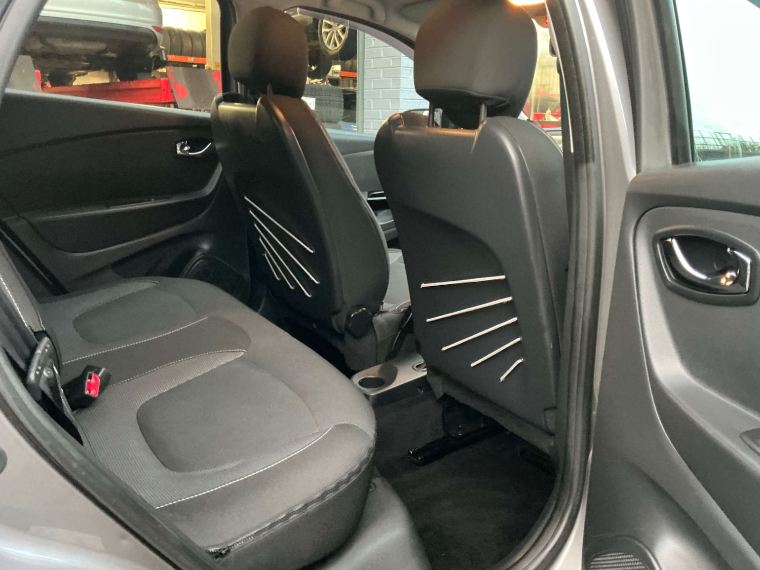 Used Renault Captur 2015 for sale - 76504453: Photo 17