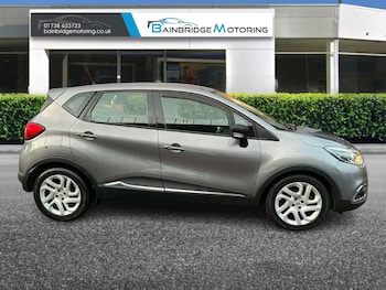 Used Renault Captur 2015 for sale - 76504453: Photo