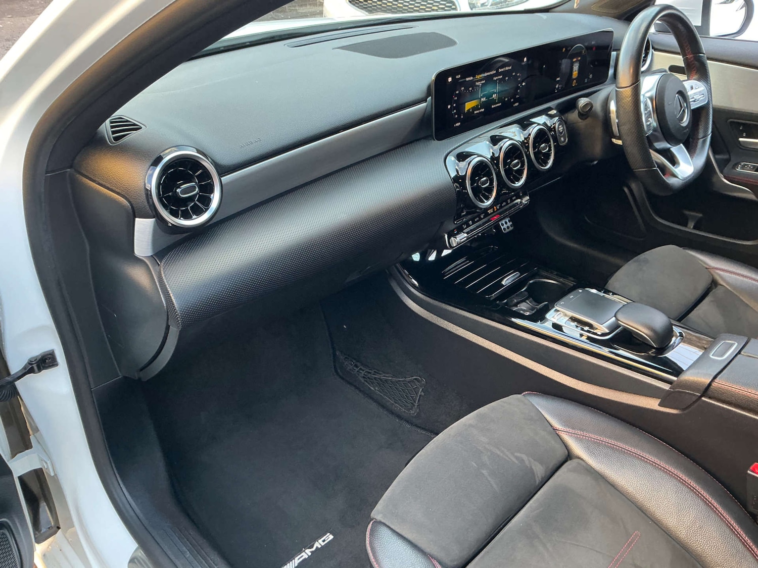 Used Mercedes-Benz A-Class 2018 for sale - 76635782: Photo 25