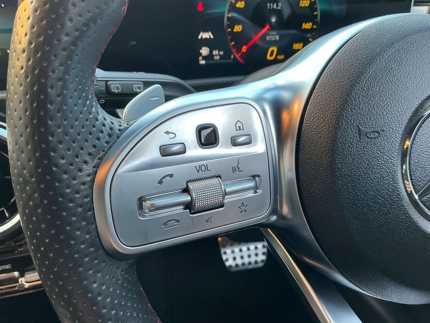 Used Mercedes-Benz A-Class 2018 for sale - 76635782: Photo 30