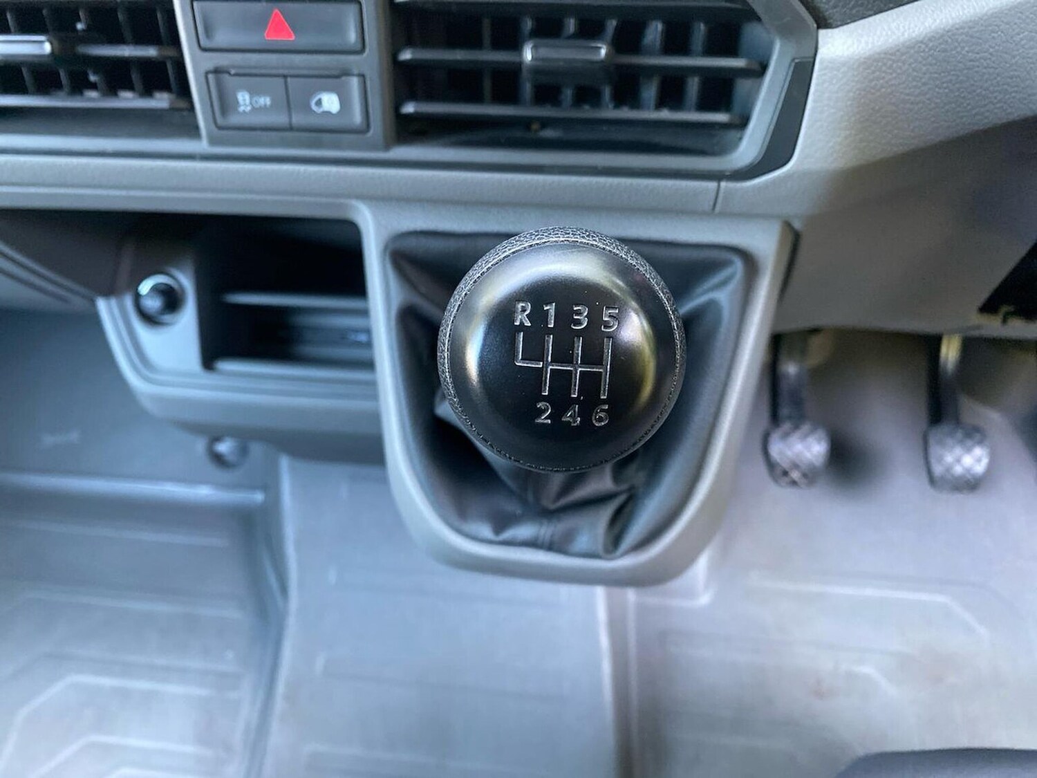 Used Volkswagen Crafter 2024 for sale - 77487528: Photo 13