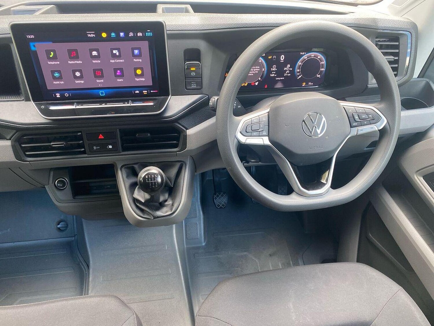 Used Volkswagen Crafter 2024 for sale - 77487513: Photo 8