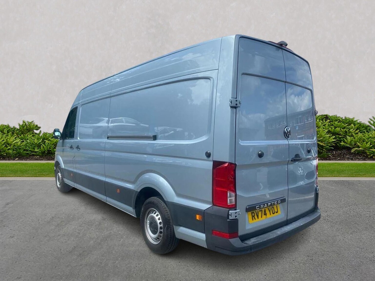 Used Volkswagen Crafter 2024 for sale - 77487539: Photo 2