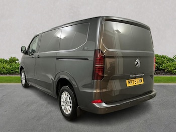 Used Volkswagen Transporter 2025 for sale - 78802822: Photo