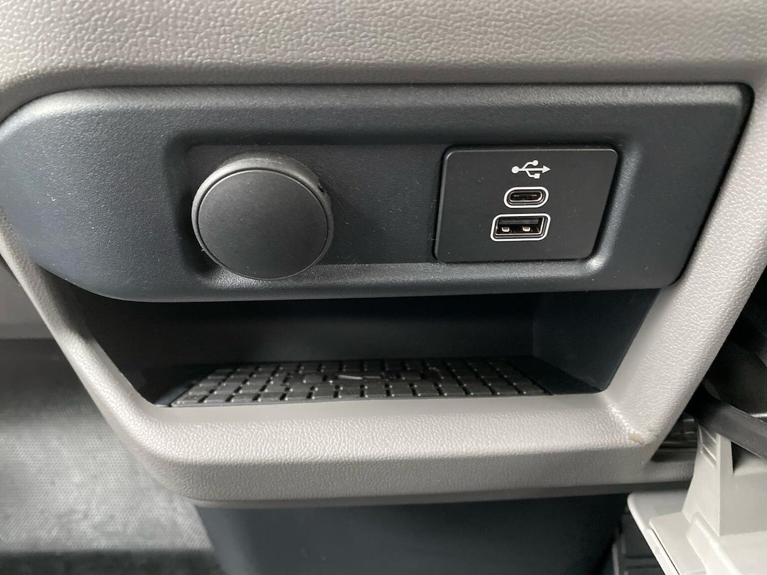 Used Volkswagen Transporter 2025 for sale - 77916158: Photo 40