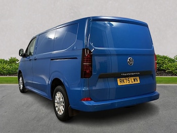 Used Volkswagen Transporter 2025 for sale - 79185590: Photo