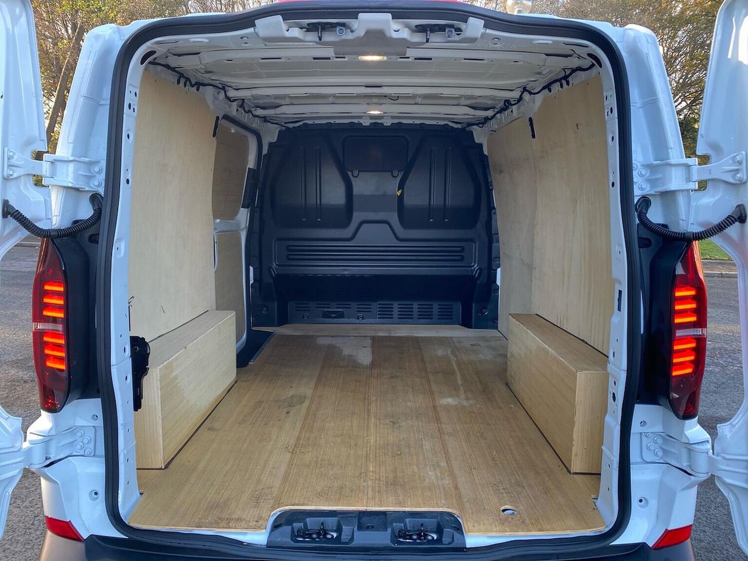 Used Volkswagen Transporter 2025 for sale - 77487449: Photo 17