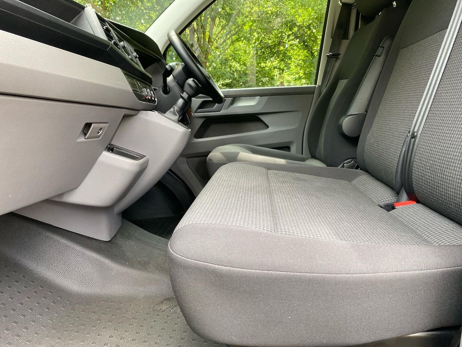 Used Volkswagen Transporter 2024 for sale - 77487558: Photo 16