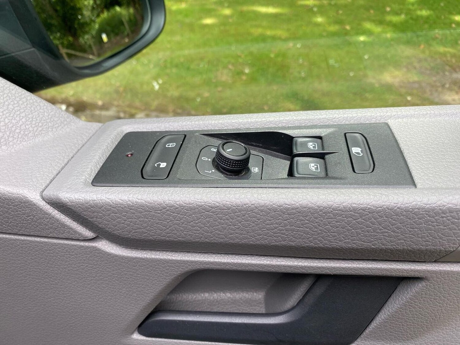 Used Volkswagen Transporter 2024 for sale - 77487558: Photo 26