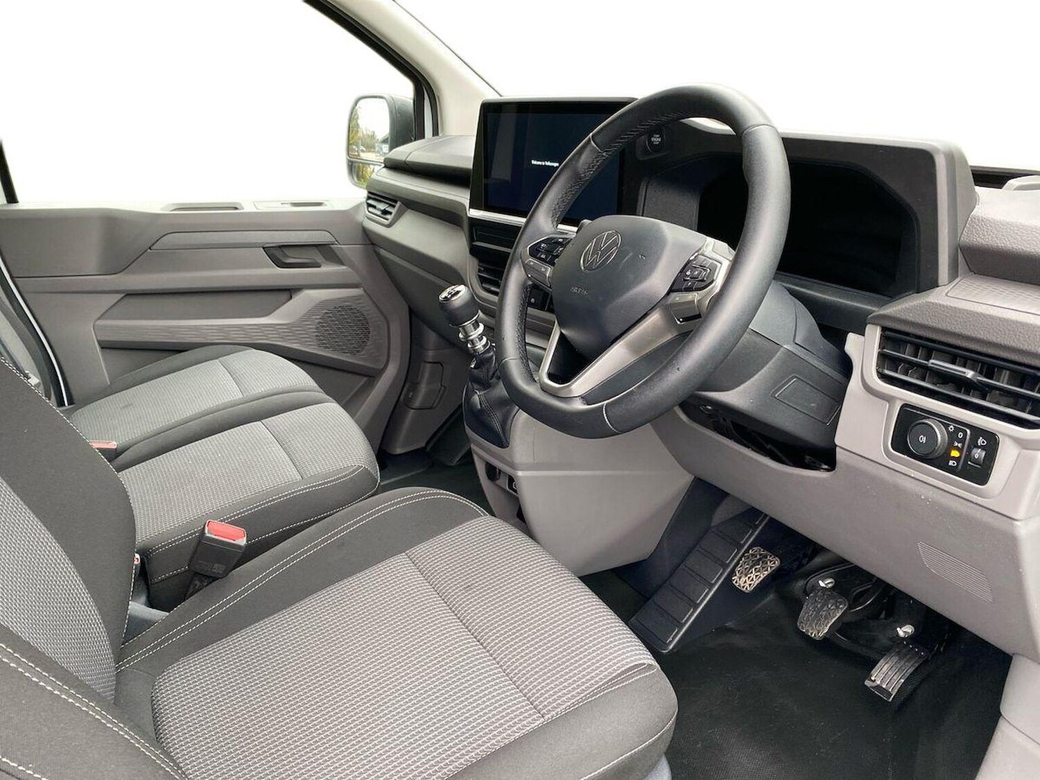 Used Volkswagen Transporter 2025 for sale - 77487487: Photo 15