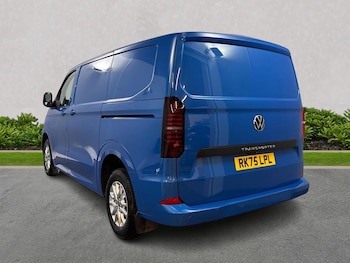 Used Volkswagen Transporter 2025 for sale - 78716796: Photo