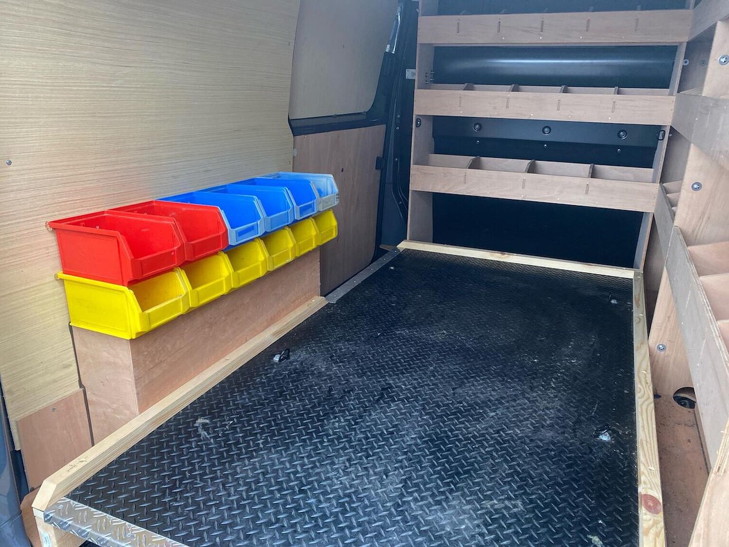 Used Volkswagen Transporter 2023 for sale - 76547685: Photo 30