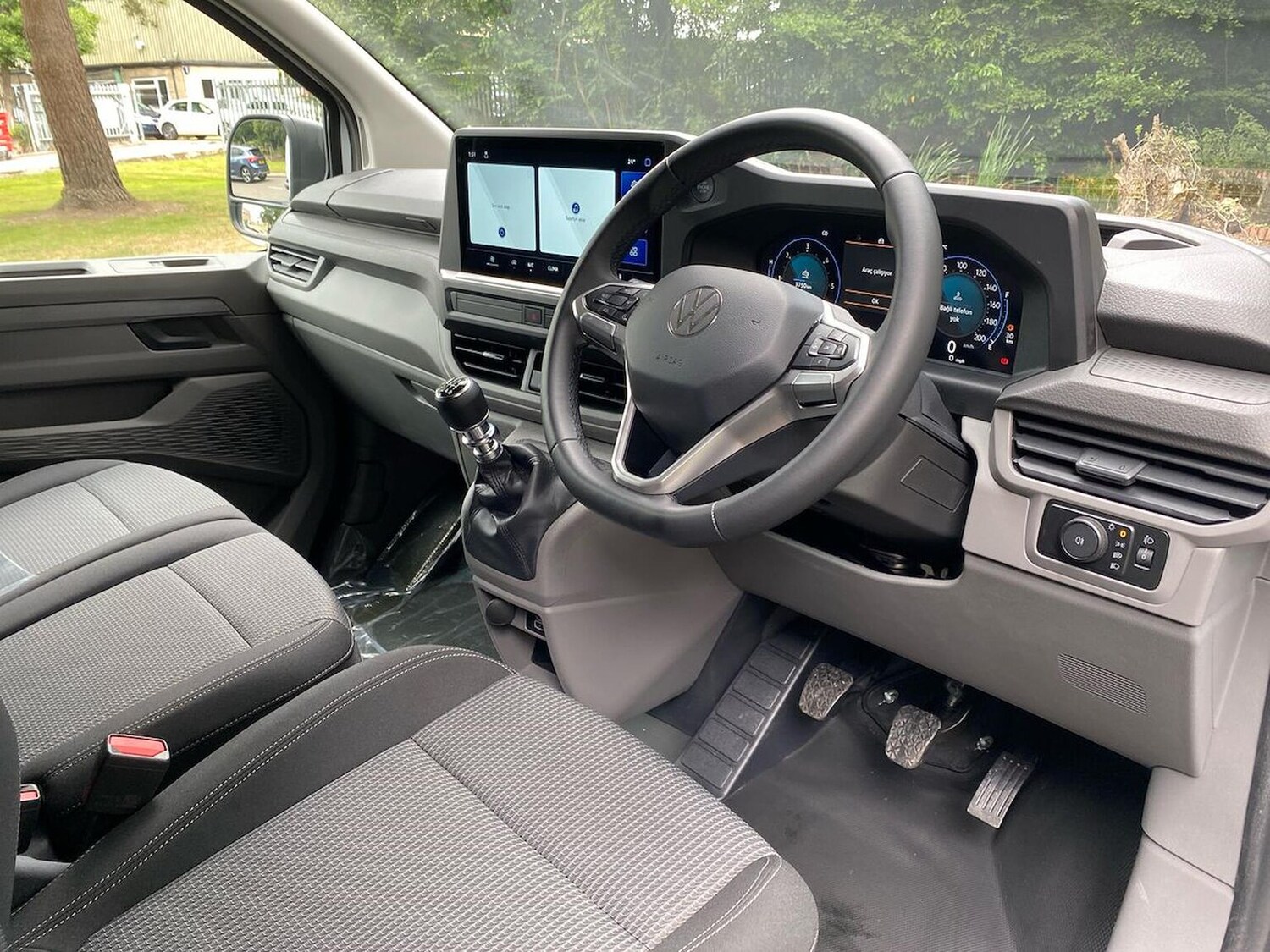 Used Volkswagen Transporter 2025 for sale - 77487543: Photo 15