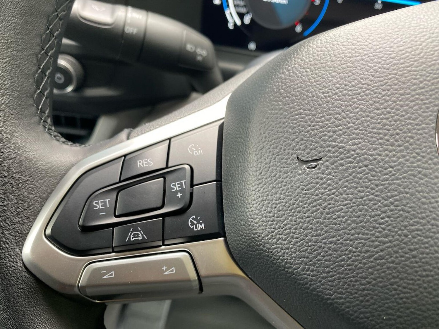 Used Volkswagen Transporter 2025 for sale - 77487543: Photo 28