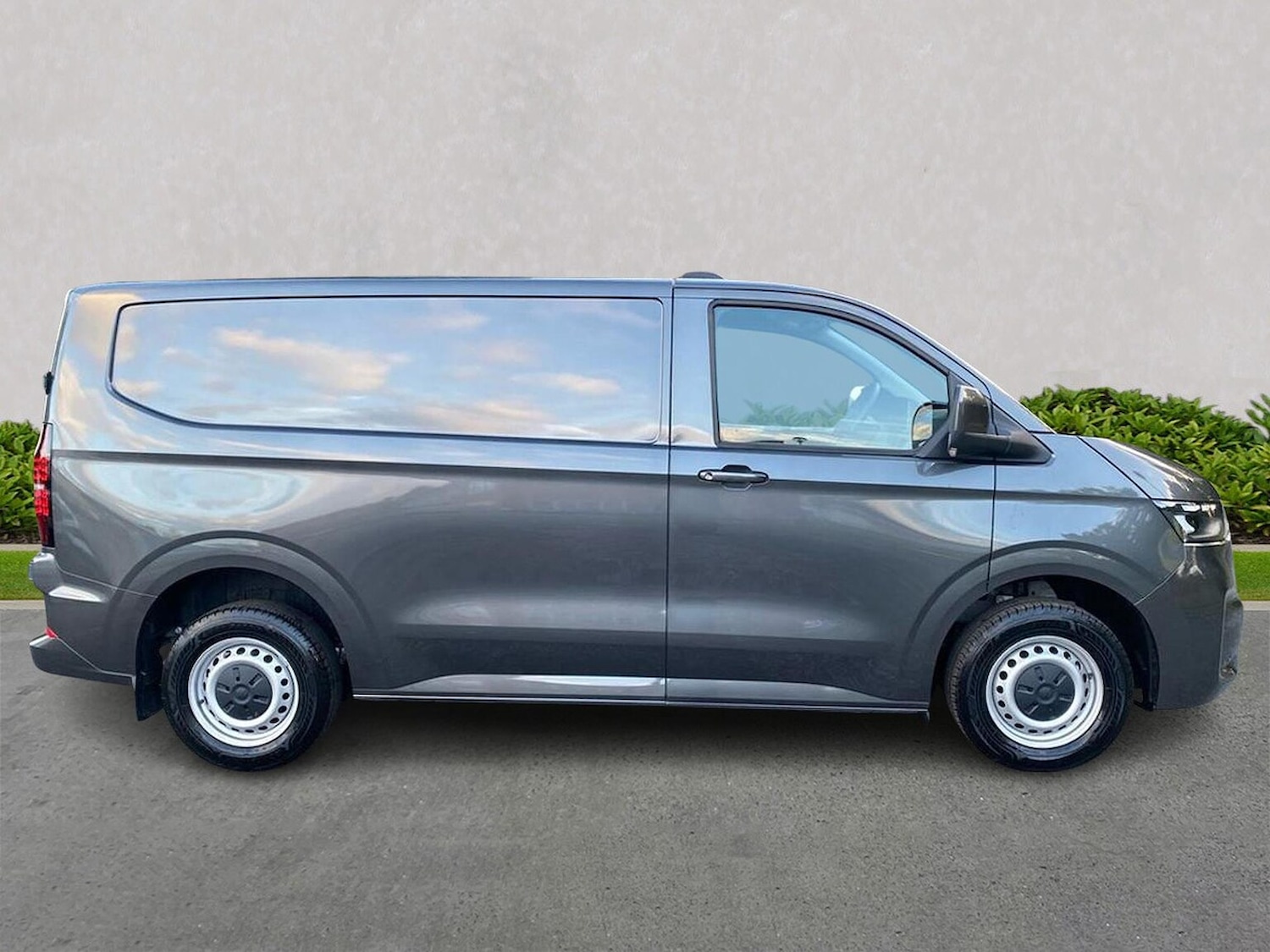 Used Volkswagen Transporter 2025 for sale - 76663782: Photo 3