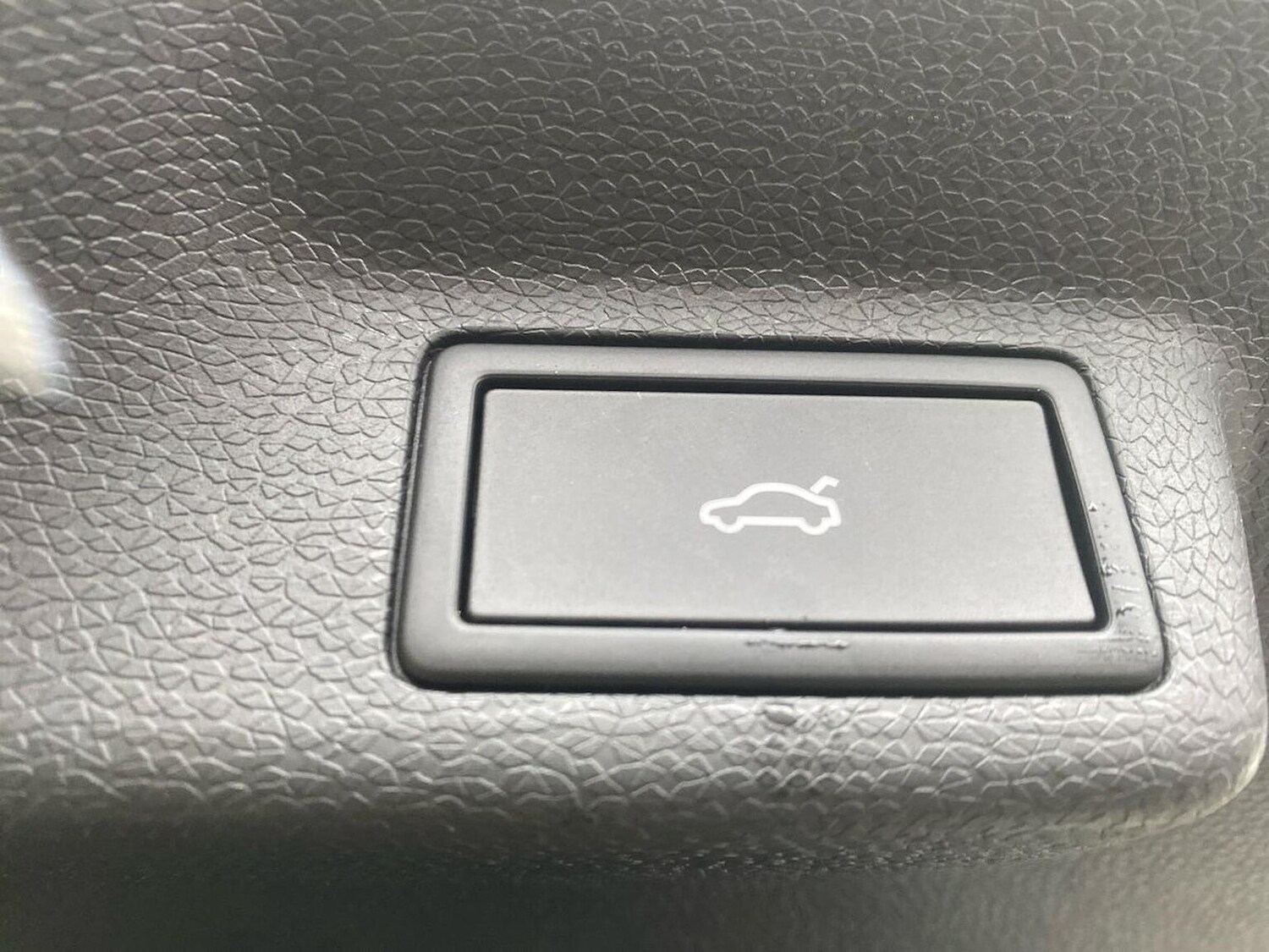 Used Volkswagen ID.Buzz 2025 for sale - 77487430: Photo 28