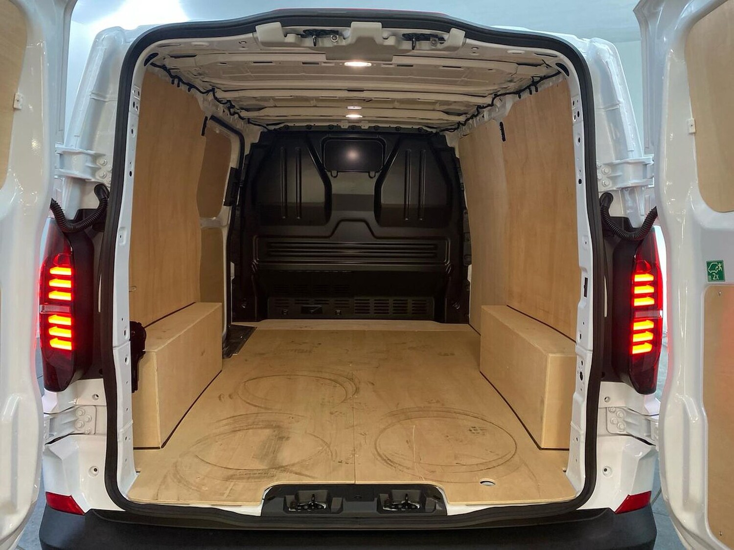 Used Volkswagen Transporter 2025 for sale - 77487594: Photo 17